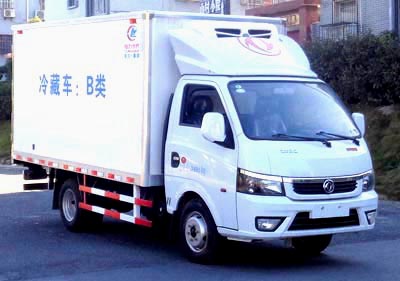 国六东风小型3.7米冷藏车