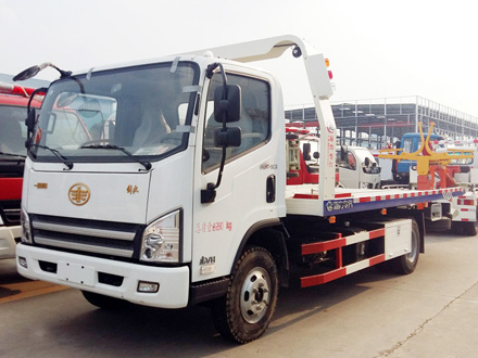 国五解放J6一拖二清障车