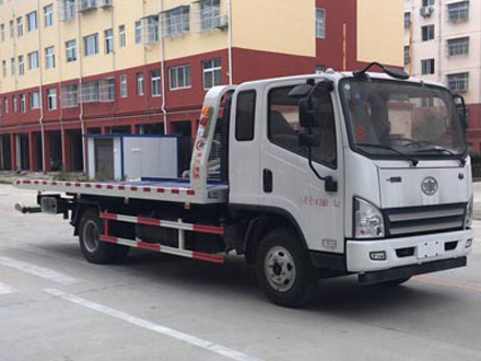 国五解放虎V160马力一拖二清障车